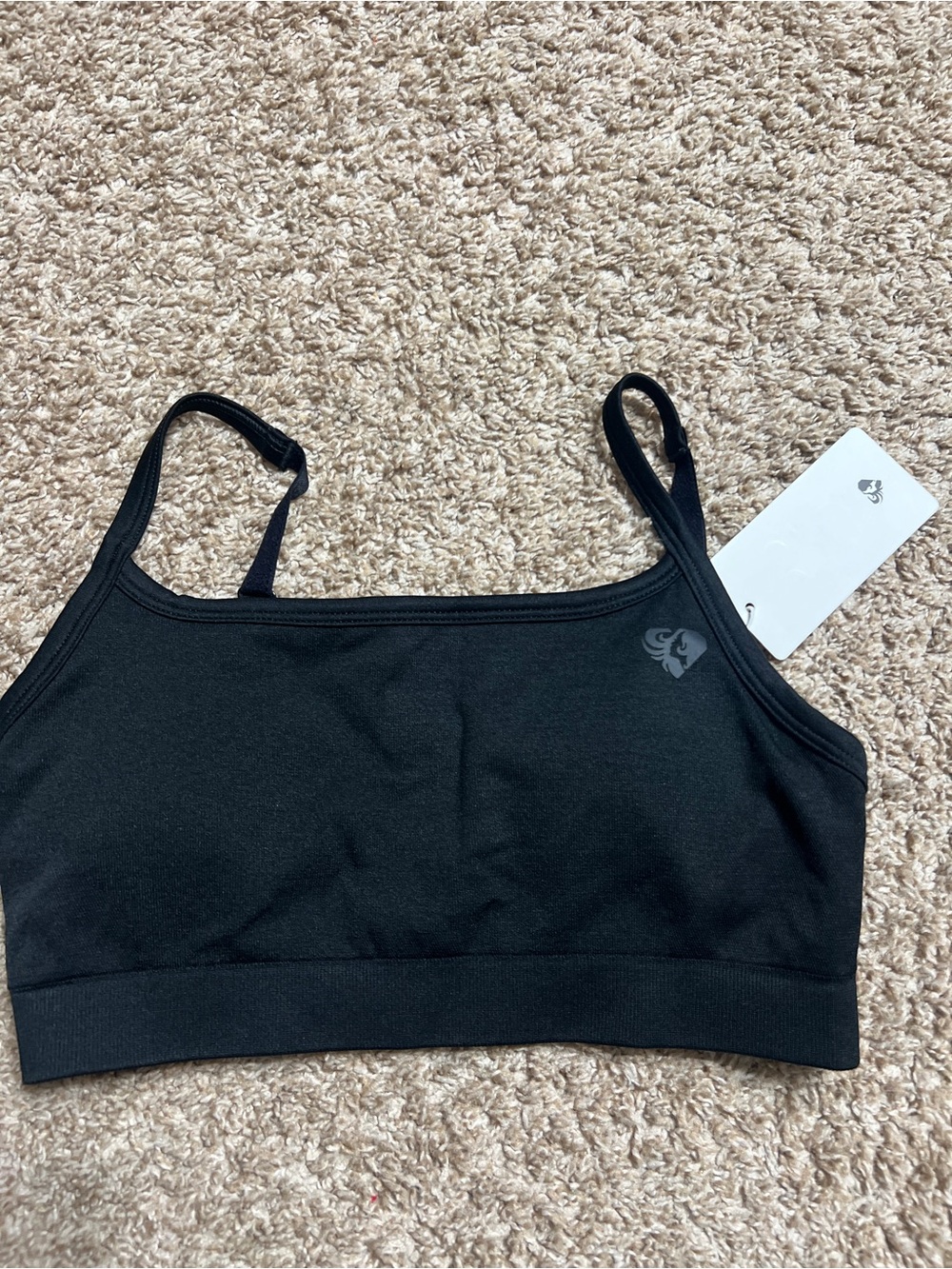 Women’s best sports bra size m NWT